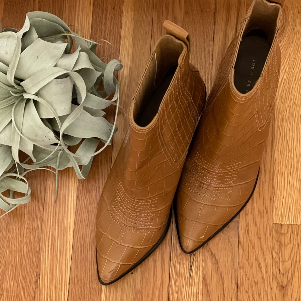 Size 7 Loeffler Randall bootie